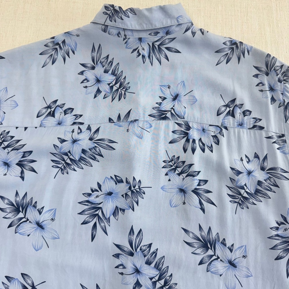 Knightsbridge Mens Medium Blue Tropical Floral Hibiscus Rayon Button Down Shirt - Picture 4 of 10